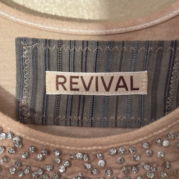 Revival Cream, Tan and Navy Sleeveless Top - Picture 3 of 11